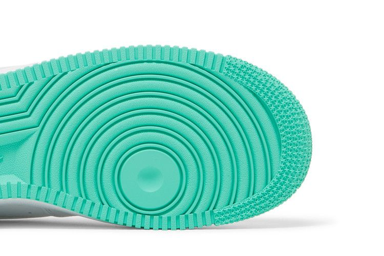 Кроссовки Nike Air Force 1 '07 'White Light Menta'