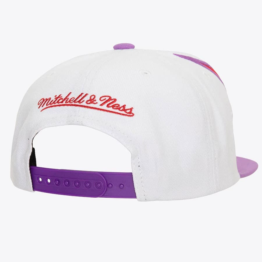 Бейсболка Mitchell & Ness White Toronto Raptors Hardwood Classics Waverunner Snapback Hat