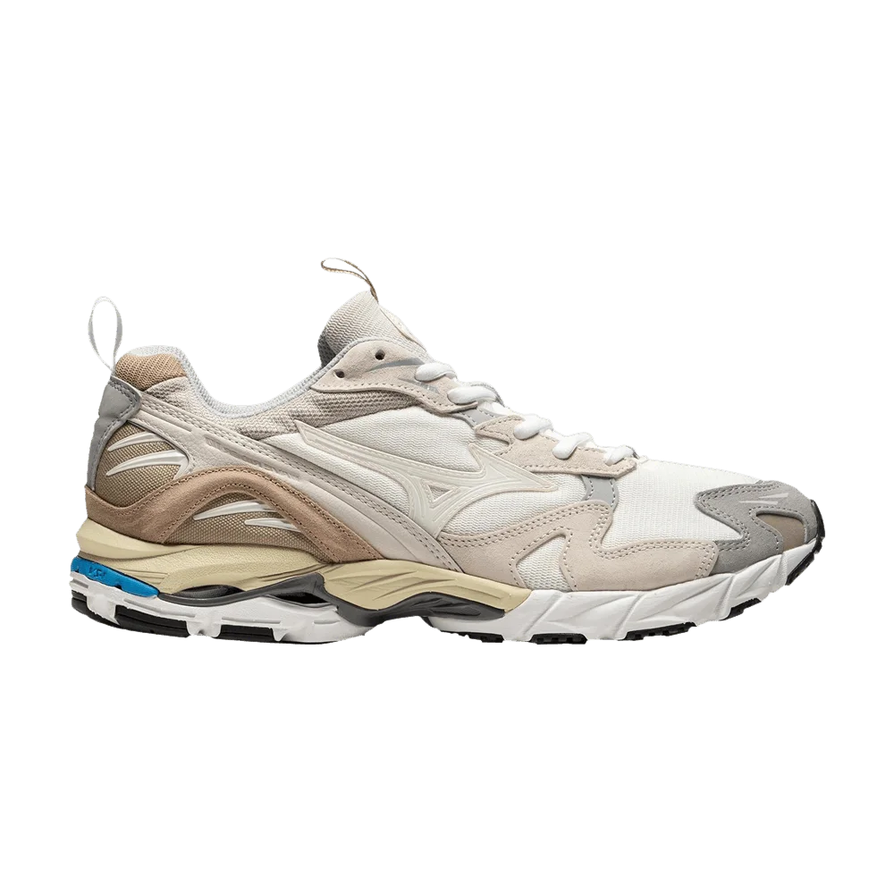 Krossovki-Mizuno-Wave-Rider-10-Premium-Snow-White-Beige