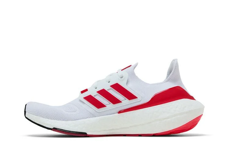 Кроссовки adidas UltraBoost 22 'White Vivid Red'