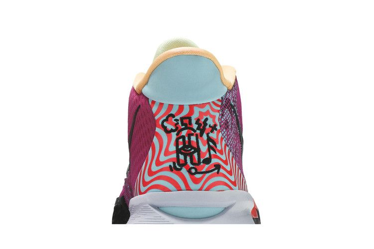 Кроссовки Nike Kyrie 7 'Creator'