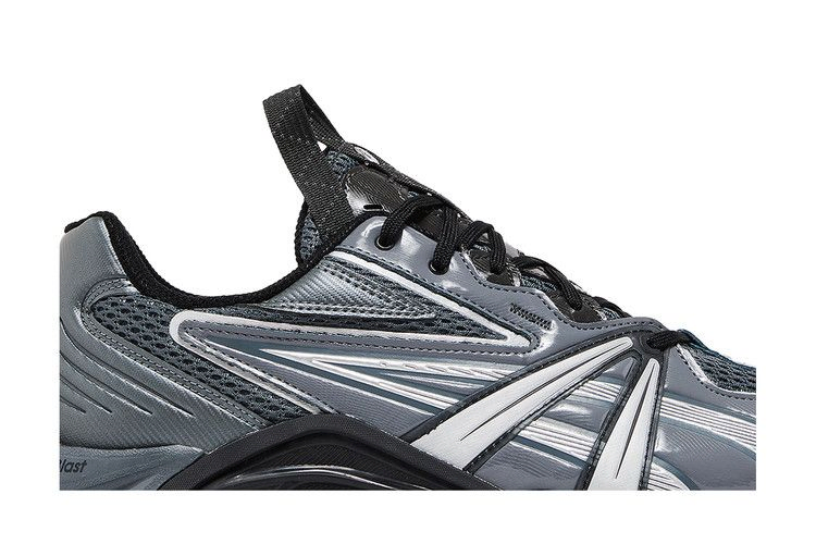 kiko-kostadinov-x-hn2-s-protoblast-steel-grey-pure-silver-1201a246-020_01