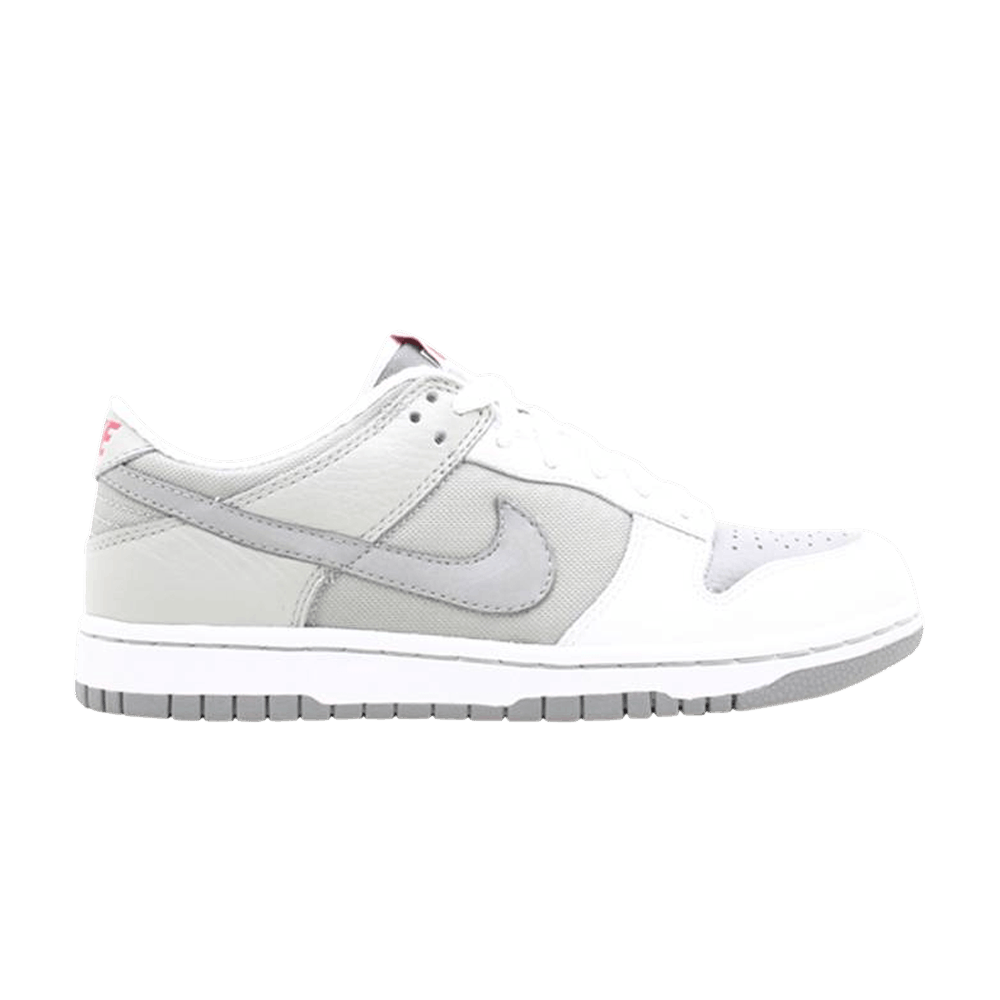 Кроссовки Nike W'S Dunk Low