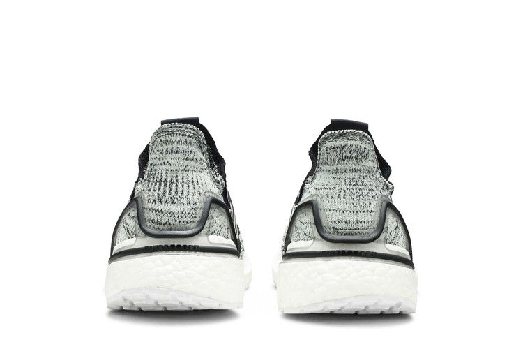 wmns-ultraboost-19-linen-green-g27484_05