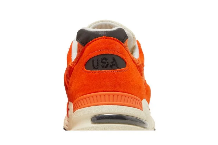 Кроссовки Teddy Santis x New Balance 990v2 Made in USA 'Marigold'
