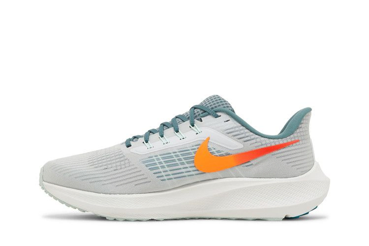 Кроссовки Nike Air Zoom Pegasus 39 4E Wide 'Pure Platinum Total Orange'