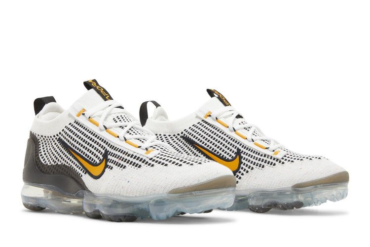air-vapormax-2021-flyknit-white-kumquat-dm0025-101_07