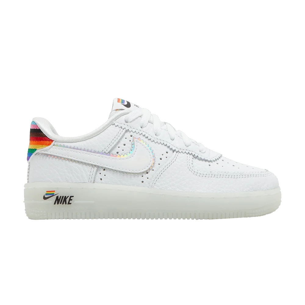 Krossovki-Nike-Air-Force-1-PS-Be-True