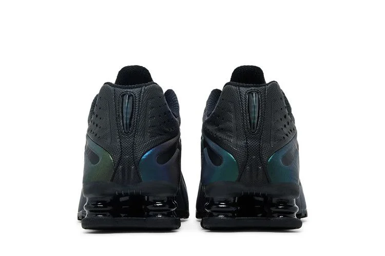 Кроссовки Nike Shox R4 SE 'Black Seaweed'