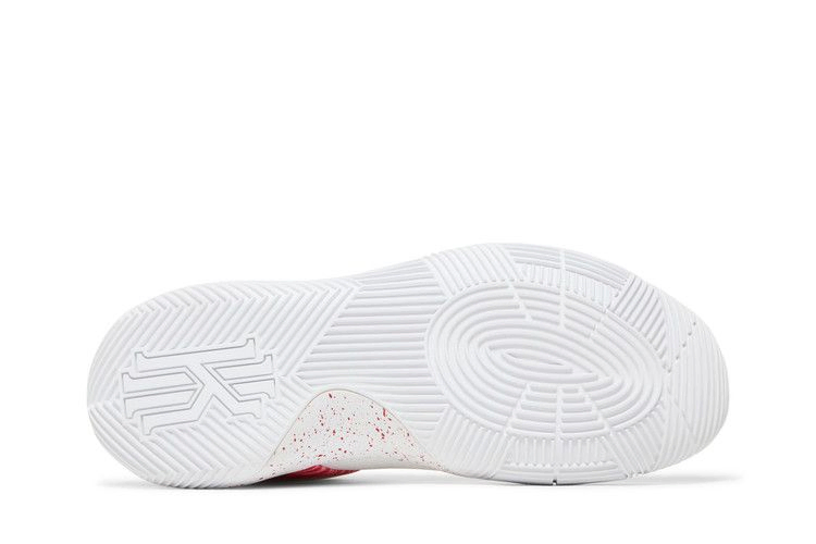 Кроссовки Nike Kyrie 2 'Ky-rispy Kreme' Special Box