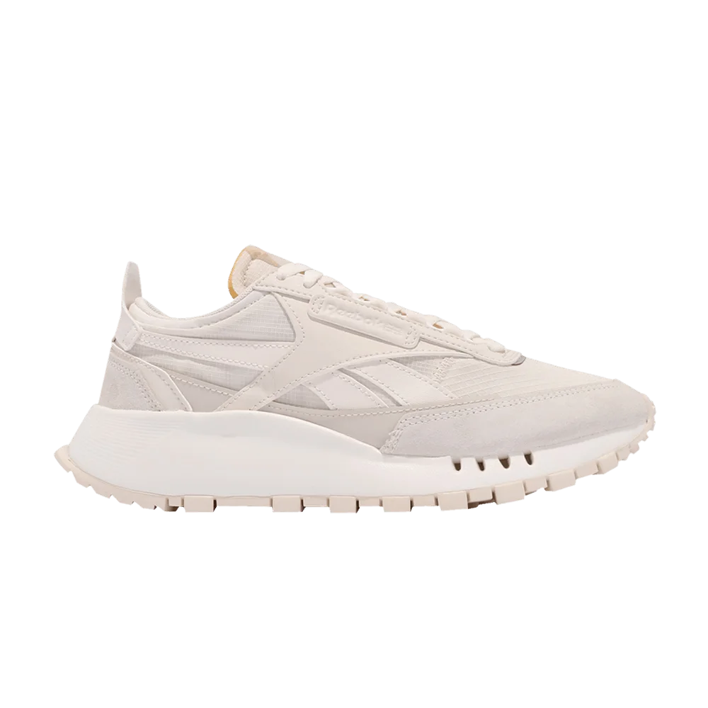 Krossovki-Reebok-Classic-Leather-Legacy-Classic-White