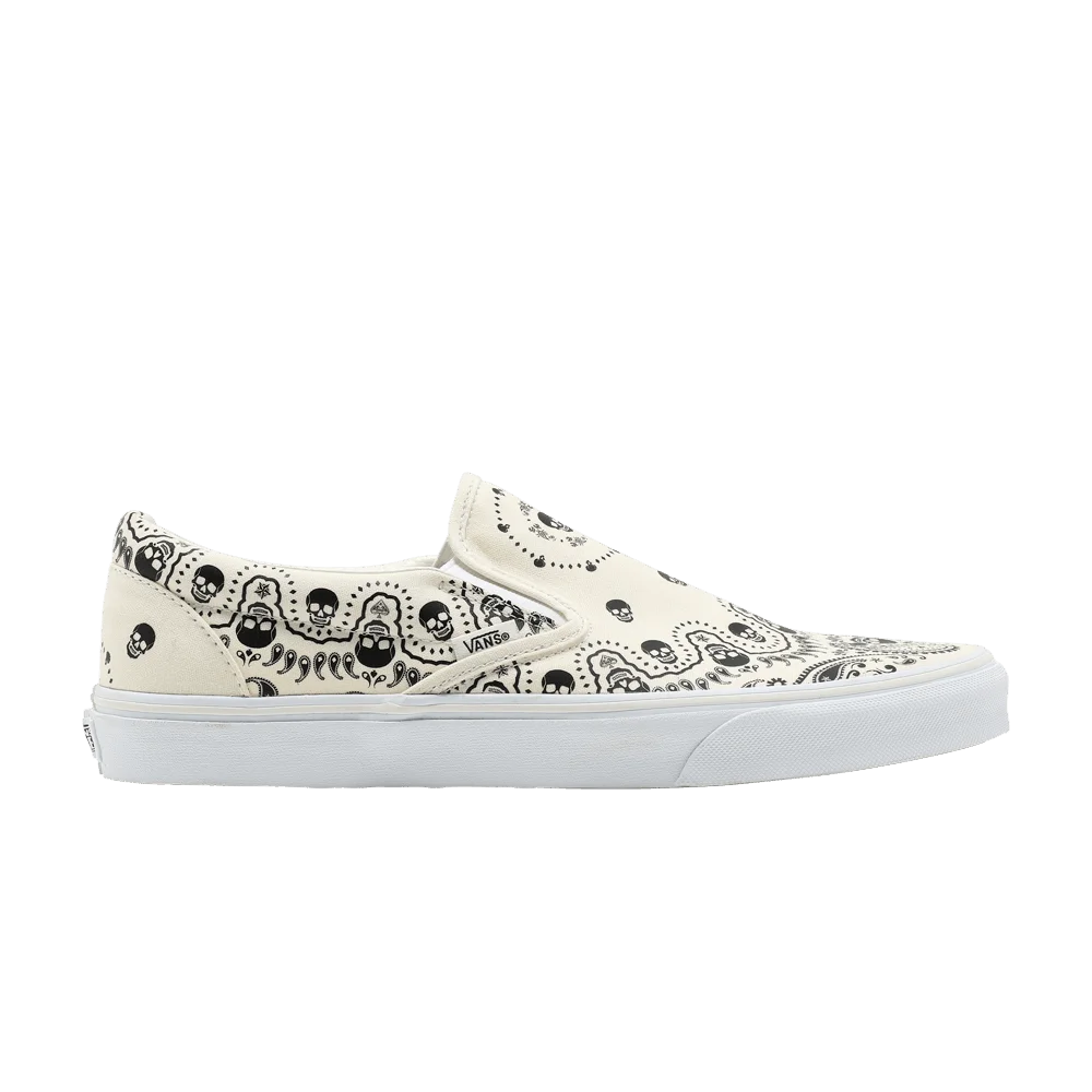 Vans-Classic-Slip-On-Bandana-Classic-White
