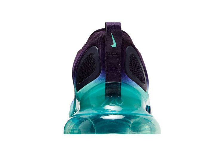 Кроссовки Nike Air Max 720 'Grand Purple'