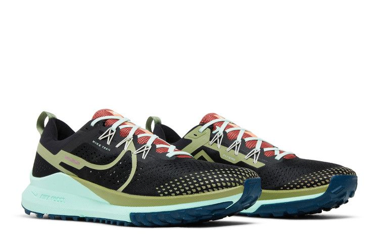 react-pegasus-trail-4-black-alligator-dj6158-004_07