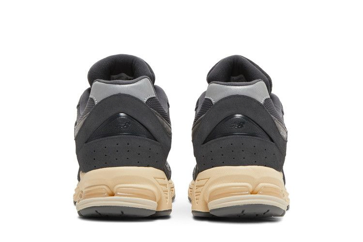 Кроссовки New Balance 2002R 'Phantom'