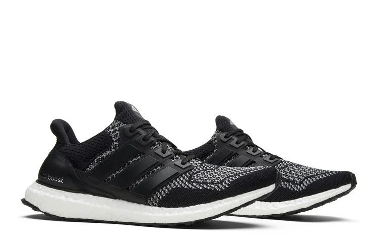 Krossovki-adidas-UltraBoost-1.0-Limited-Reflective-2015-7