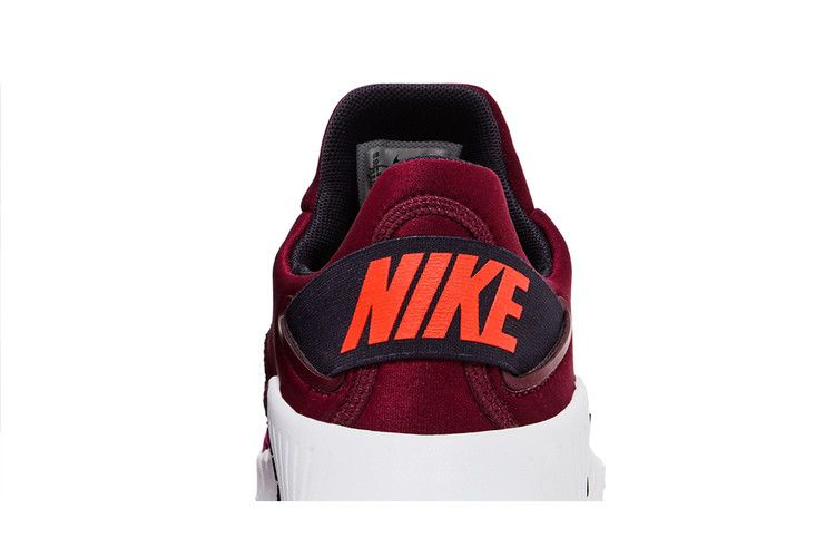 Кроссовки Nike Free Metcon 4 'Team Red Bright Crimson'