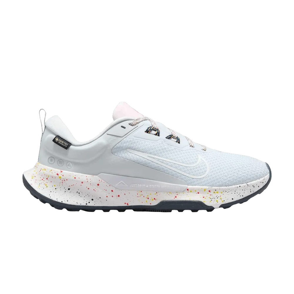 Krossovki-Nike-Wmns-Juniper-Trail-2-GORE-TEX-V2-Pure-Platinum-White