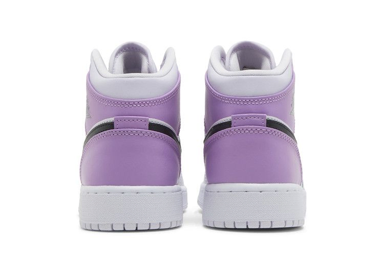 air-jordan-1-mid-gs-barely-grape-dq8423-501_05
