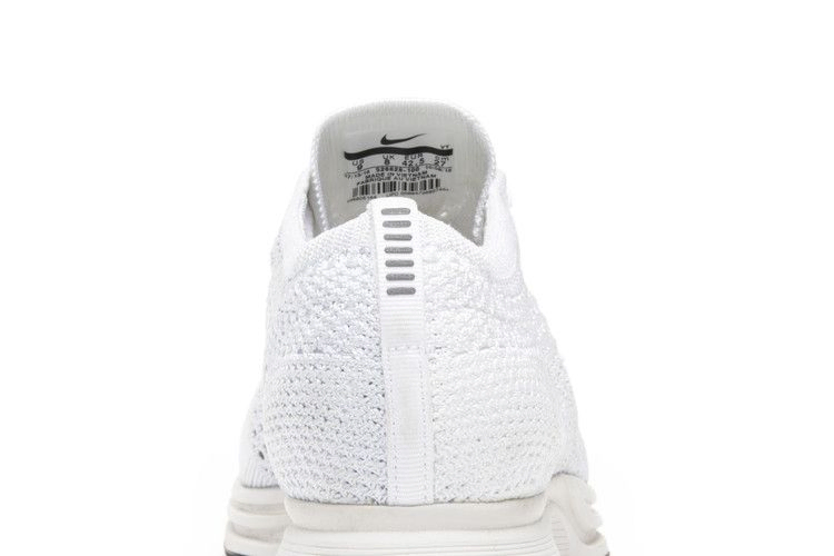 Кроссовки Nike Flyknit Racer 'Triple White'
