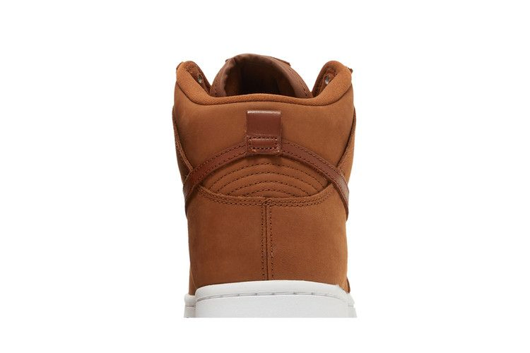 Кроссовки Nike Wmns Dunk High Premium 'Pecan'