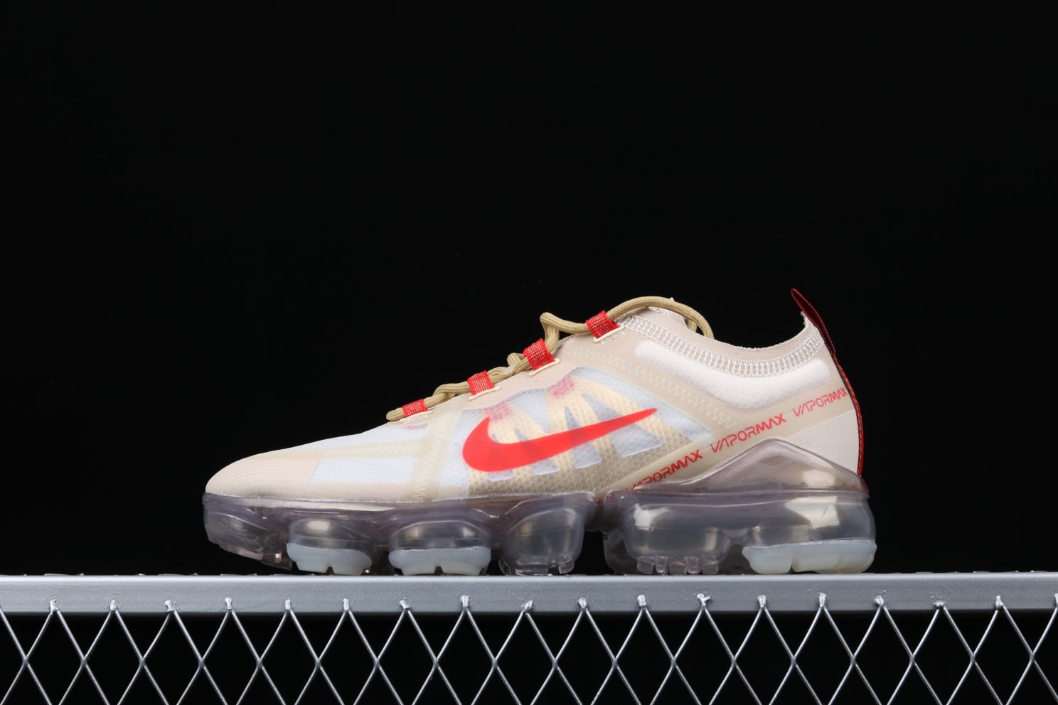 Wmns-Air-VaporMax-2019-Chinese-New-Year-1