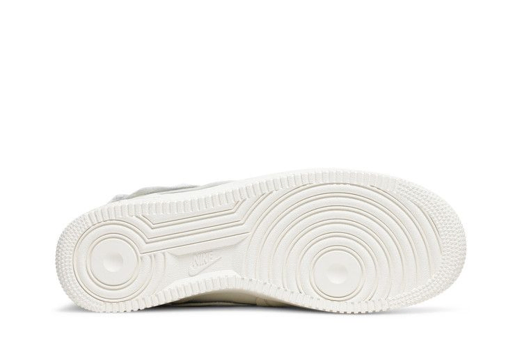 Кроссовки Comme des Garçons x Nike Air Force 1 Mid 'Triple White'