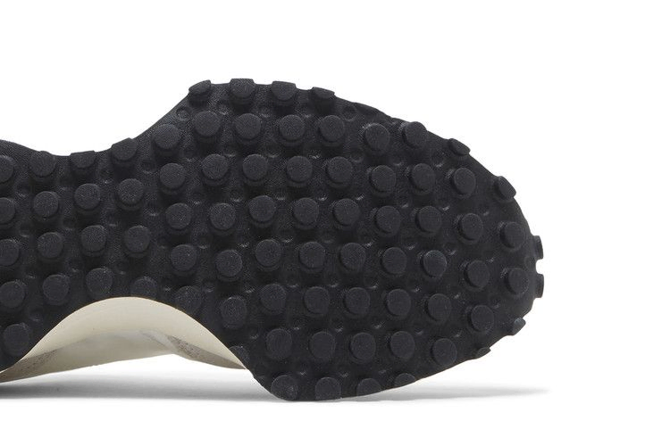 Кроссовки New Balance Wmns 327 'Sea Salt Black'