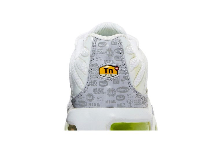 air-max-plus-gs-reflective-logo-white-volt-cd0609-015_06