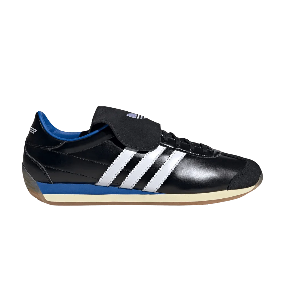 Krossovki-YESEYESEE-x-adidas-Country-OG-Black-Blue