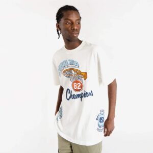 Mitchell-Ness-University-Of-North-Carolina-Tar-Heels-Vintage-Simply-The-Best-NCAA-T-Shirt-1-300x300
