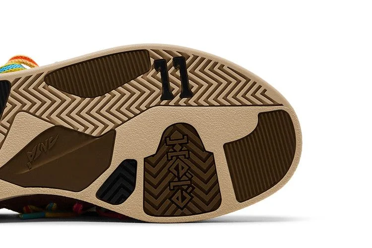 Кроссовки Anta Kai Hélà Style 'Roots Pack - Brown'