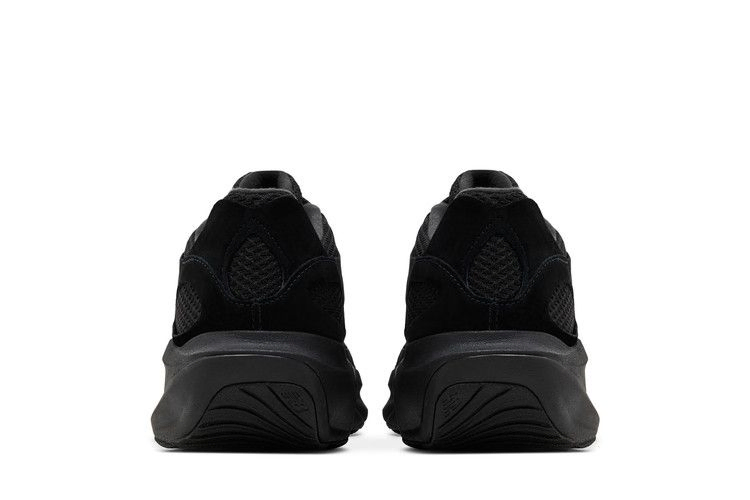 wrpd-runner-black-carbon-uwrpdcca_05