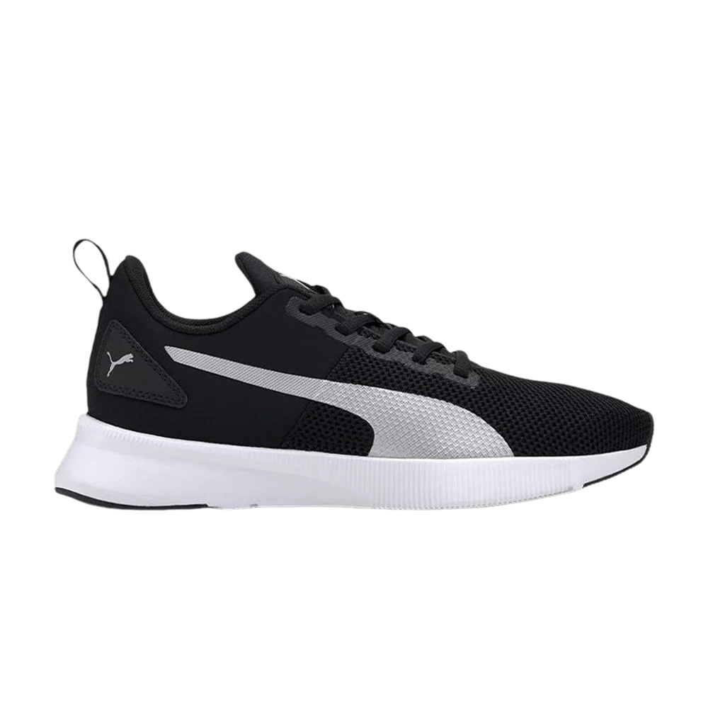 Krossovki-Puma-Flyer-Runner-Black-Metallic-Silver