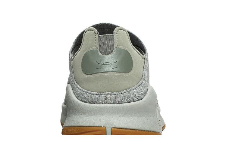 curry-4-low-grove-green-3000083-301_06