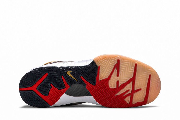 zoom-kobe-4-gold-medal-344335-141_03