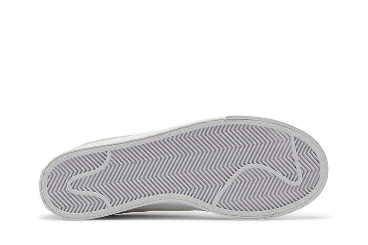 Кроссовки Nike Wmns Court Legacy Next Nature 'Phantom Honeydew'