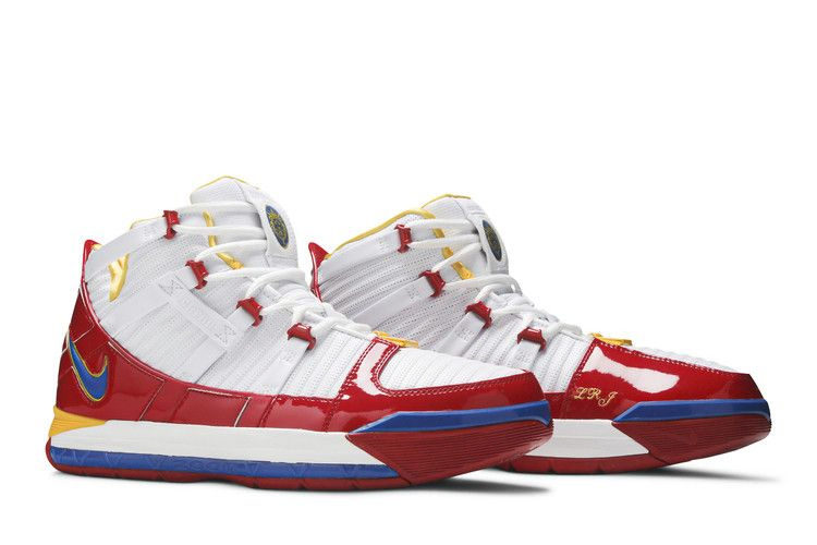 zoom-lebron-3-superman-31214715329_07