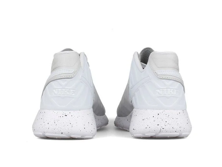 Krossovki-Nike-Roshe-Tiempo-6-Pure-Platinum-2