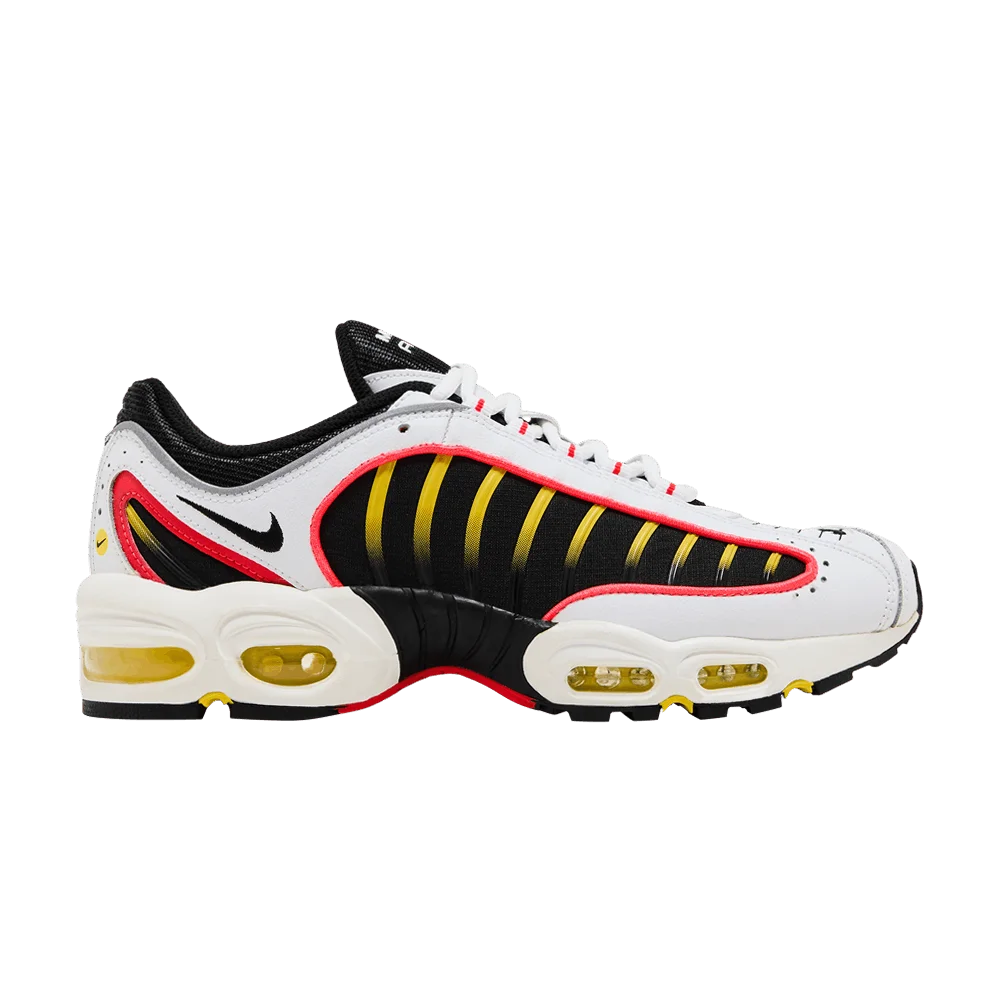 Krossovki-Nike-Air-Max-Tailwind-4-Bright-Crimson