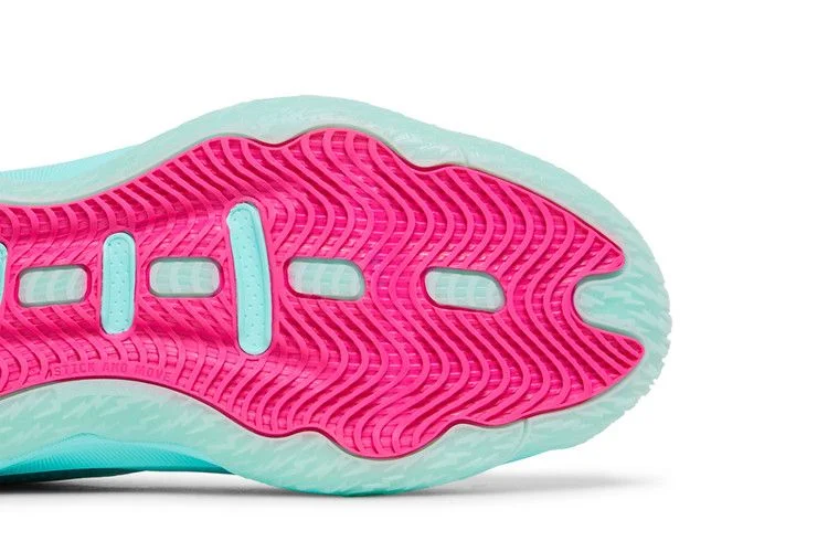Кроссовки adidas Dame 8 'Respect My Name'