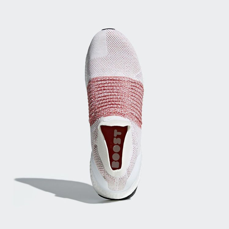 Кроссовки Adidas UltraBoost Laceless 'Trace Scarlet'