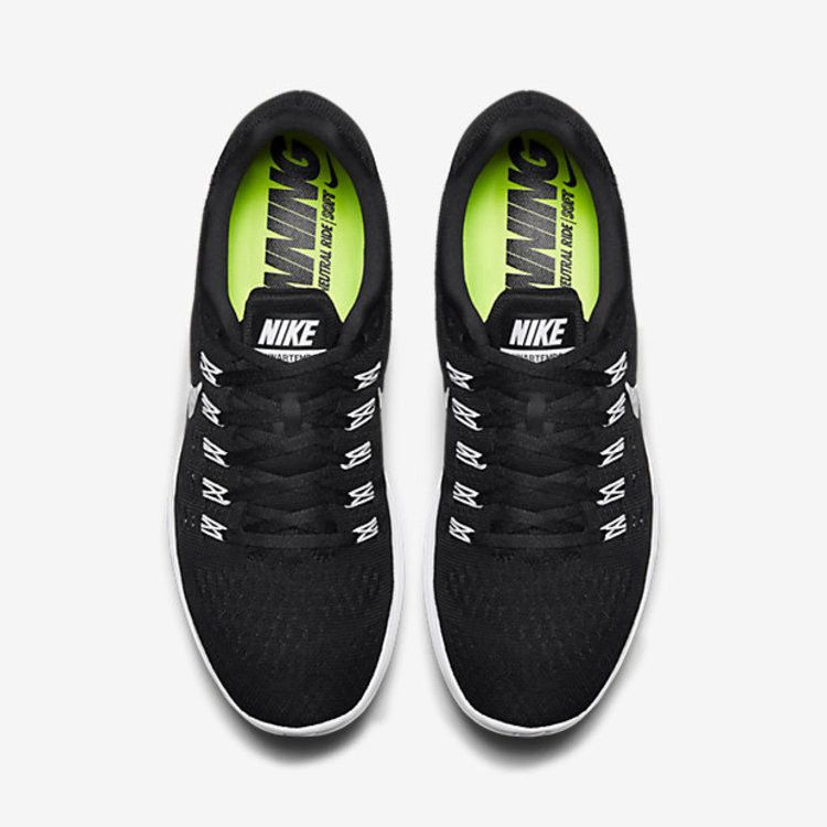 Кроссовки Nike LunarTempo