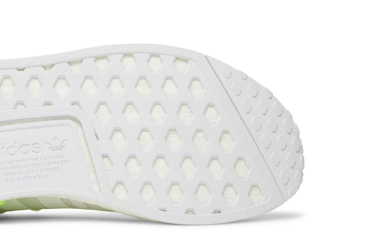 Кроссовки Adidas NMD_R1 'White Solar Green'
