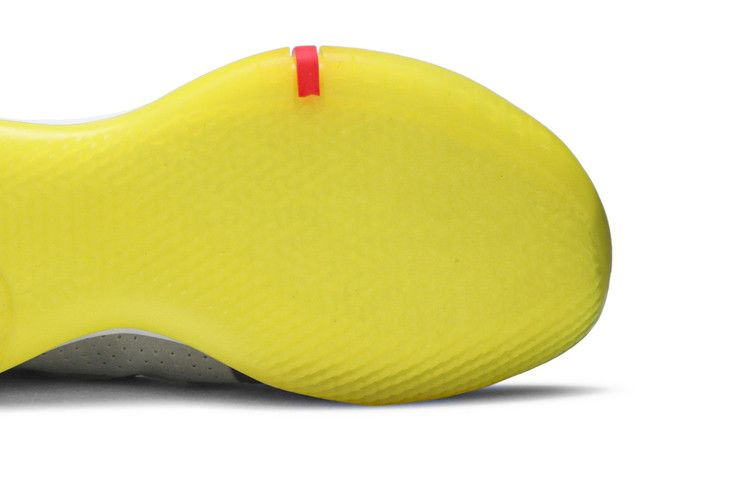 kobe-a-d-ep-av3555-100_04