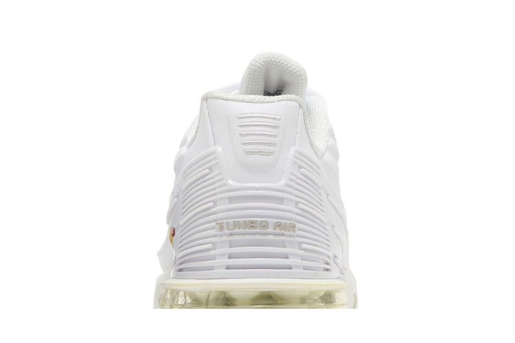 Кроссовки Nike Air Max Plus 3 'Triple White'
