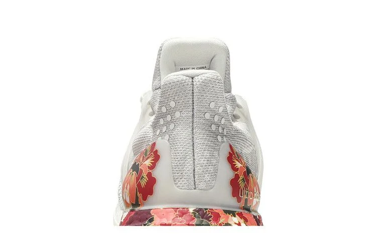 Кроссовки adidas UltraBoost OG 'Chinese New Year'