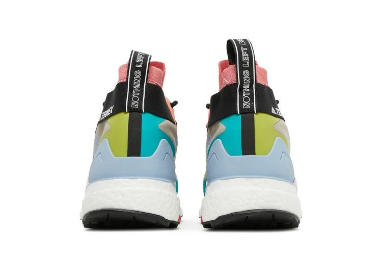 Кроссовки Adidas Terrex Free Hiker GTX 'Nothing Left Behind'