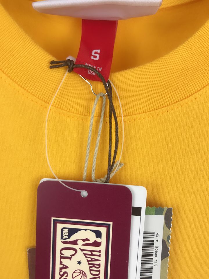 Футболка BAPE x Mitchell & Ness Lakers Tee Yellow