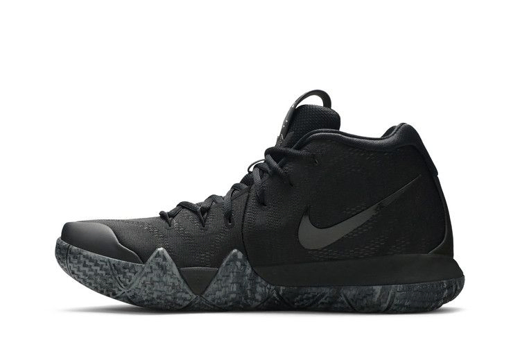kyrie-4-blackout-943806-008_02
